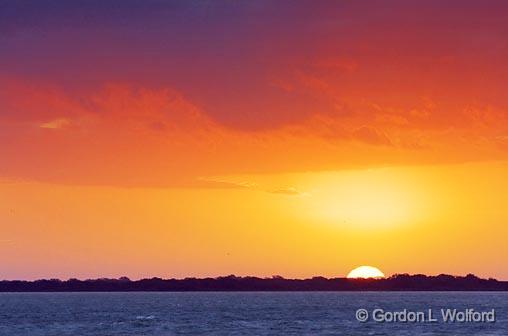Here Comes The Sun_31075.jpg - Photographed along the Gulf coast near Port Lavaca, Texas, USA.
